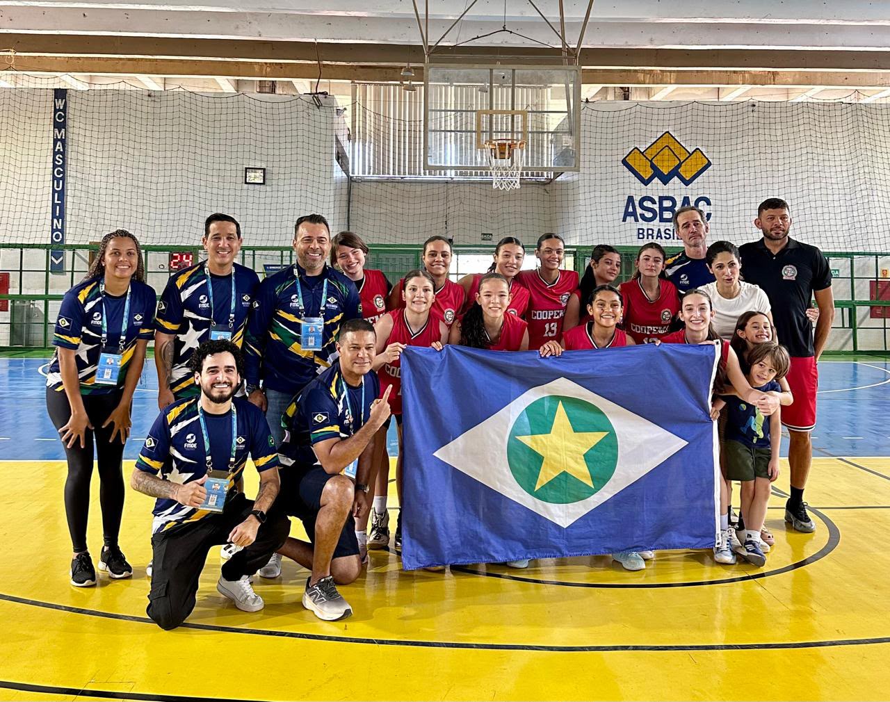 Basquete feminino da COOPEMA é campeão brasileiro e conquista vaga para competição no Equador
