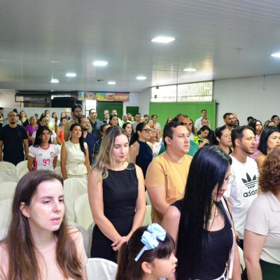 Foto 12 - Entrega de certificados aos alunos destaques do 2º trimestre
