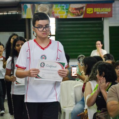 Foto 47 - Entrega de certificados aos alunos destaques do 2º trimestre