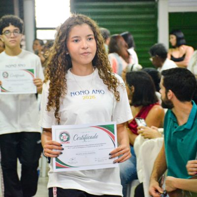 Foto 89 - Entrega de certificados aos alunos destaques do 2º trimestre