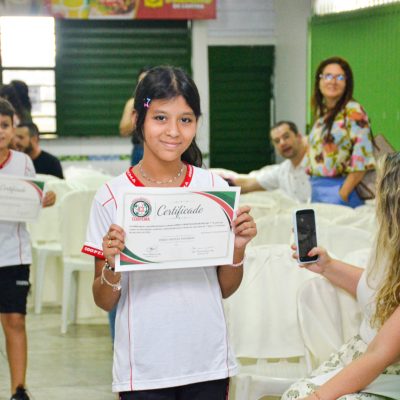 Foto 114 - Entrega de certificados aos alunos destaques do 2º trimestre
