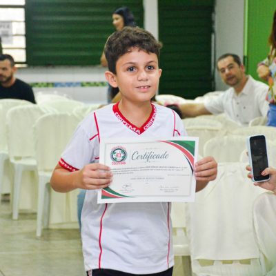 Foto 115 - Entrega de certificados aos alunos destaques do 2º trimestre
